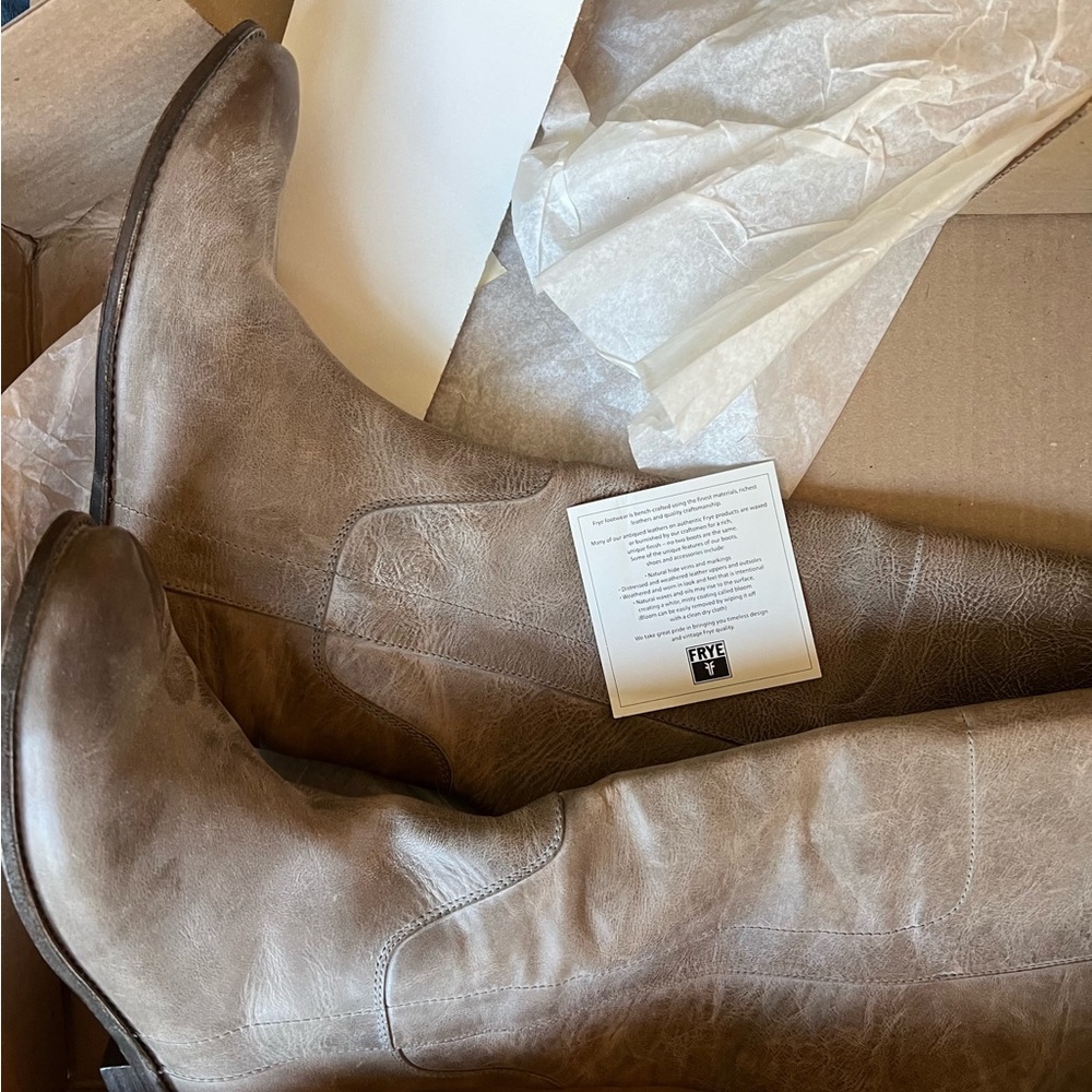 NEW Frye Gray Paige Leather Tall Riding Boot - Women 7.5 $398